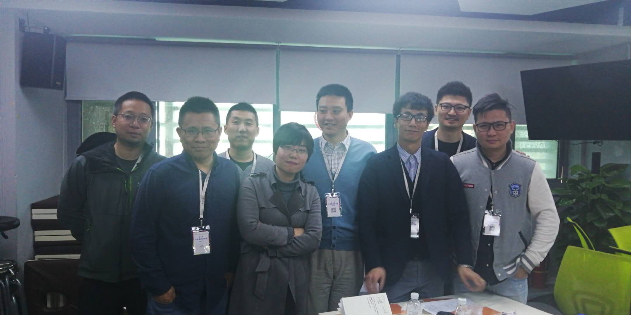 集中して作業中